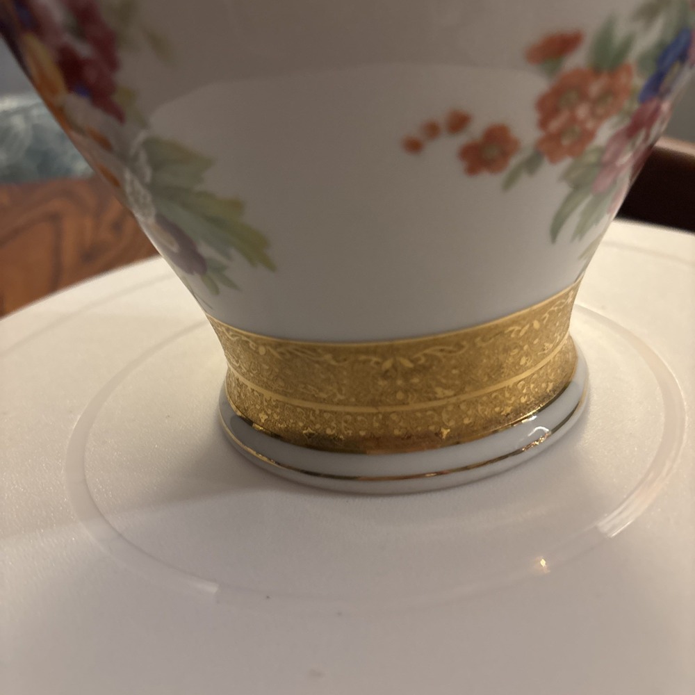 Vintage Apulum Alba luia Romainian Porcelain Vase Dresden Floral Gold Trim 1970 - Picture 10 of 13